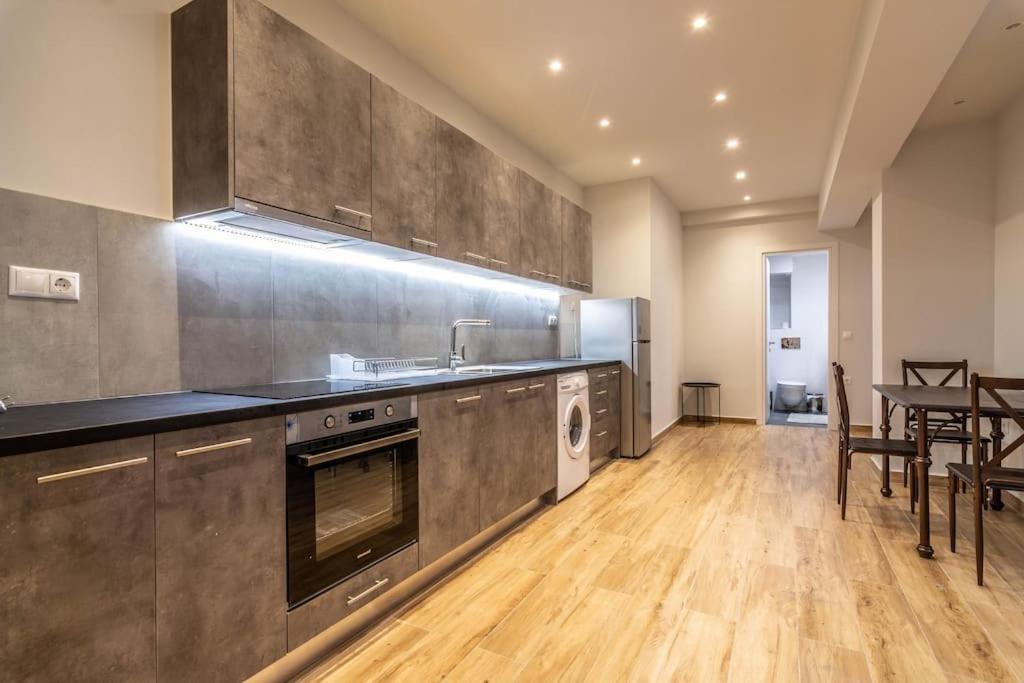 Pollys Place Apartment Athens Exterior photo